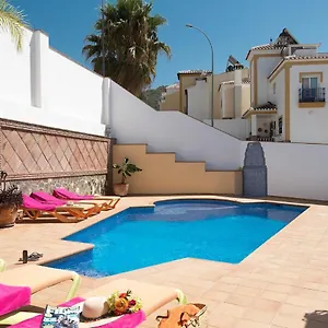 villa-andrea-nerja.hotelsinnerja.org/