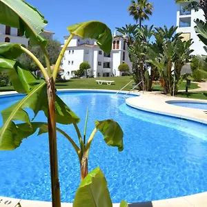  Apartment Luxury Garden - Walking Distance To The Sea